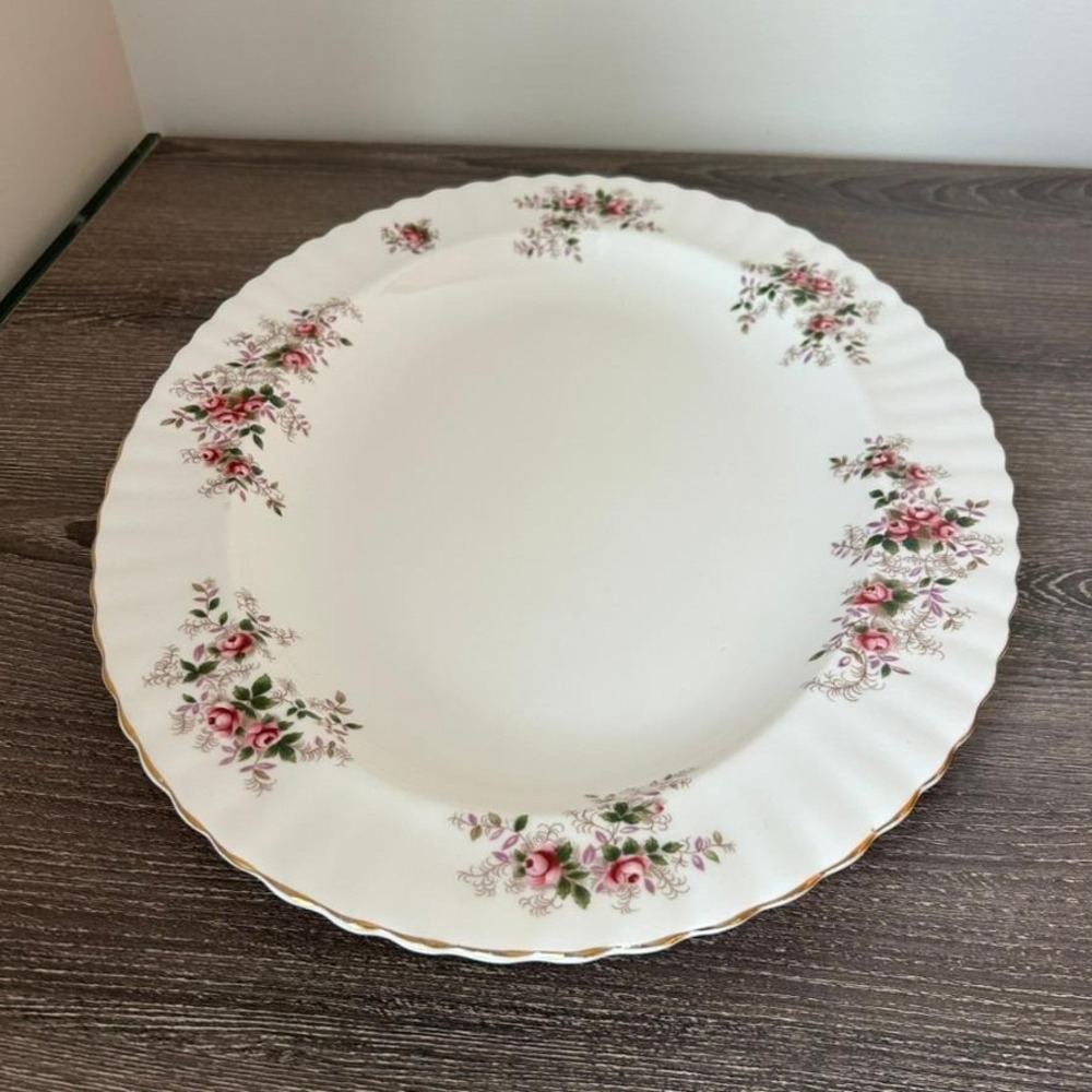 Royal Albert Lavender Rose Oval‎ Serving Platter Bone China England Gold Trim